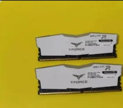 T Force 8GB DDR4 3200MHz Desktop RAM